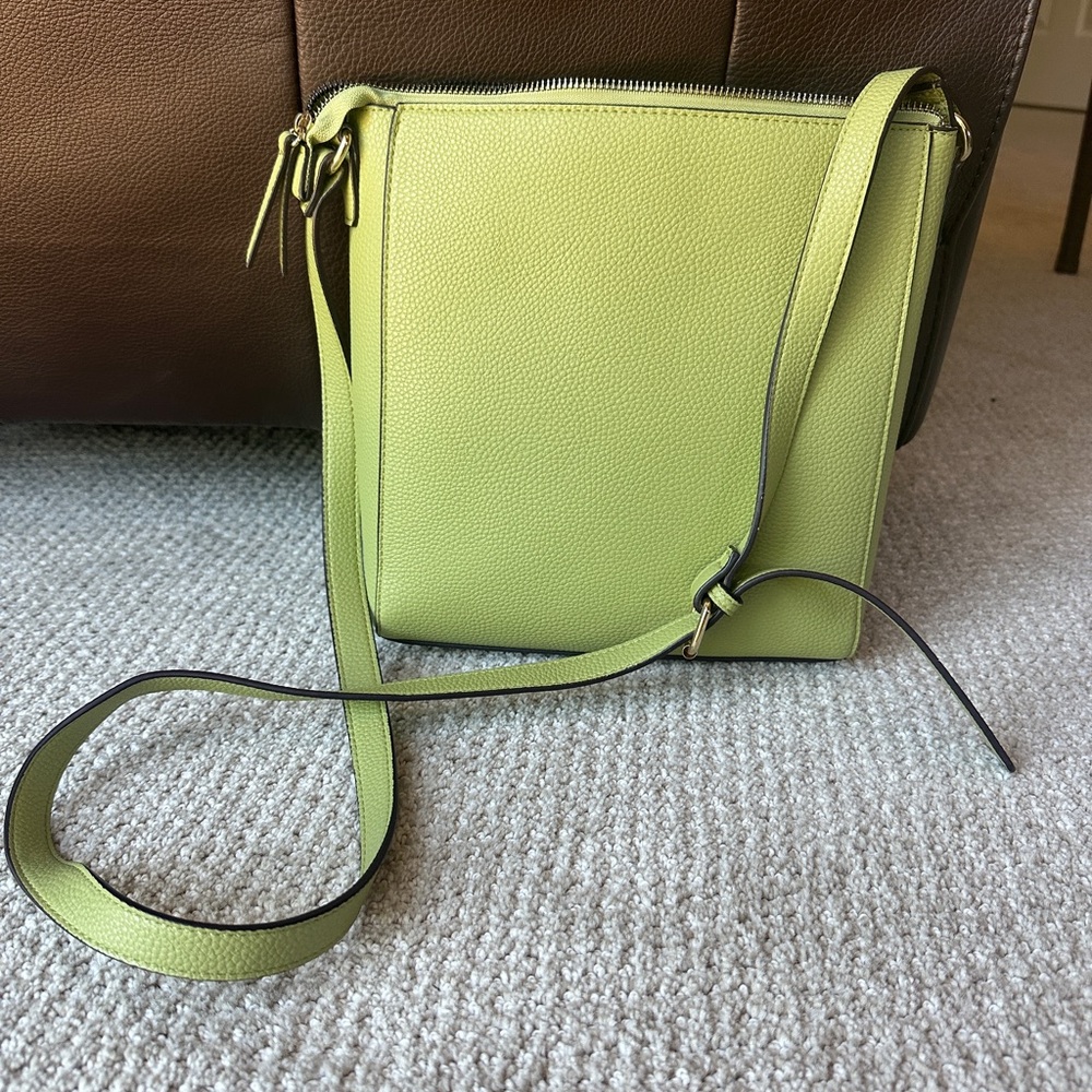 🌈 Nanette Lepore “Leela” Lime Green Crossbody Purse 🌈